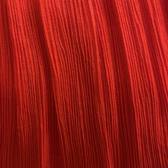 Line & Dot Cold Shoulder Top SZ Small - Picture 4 of 4